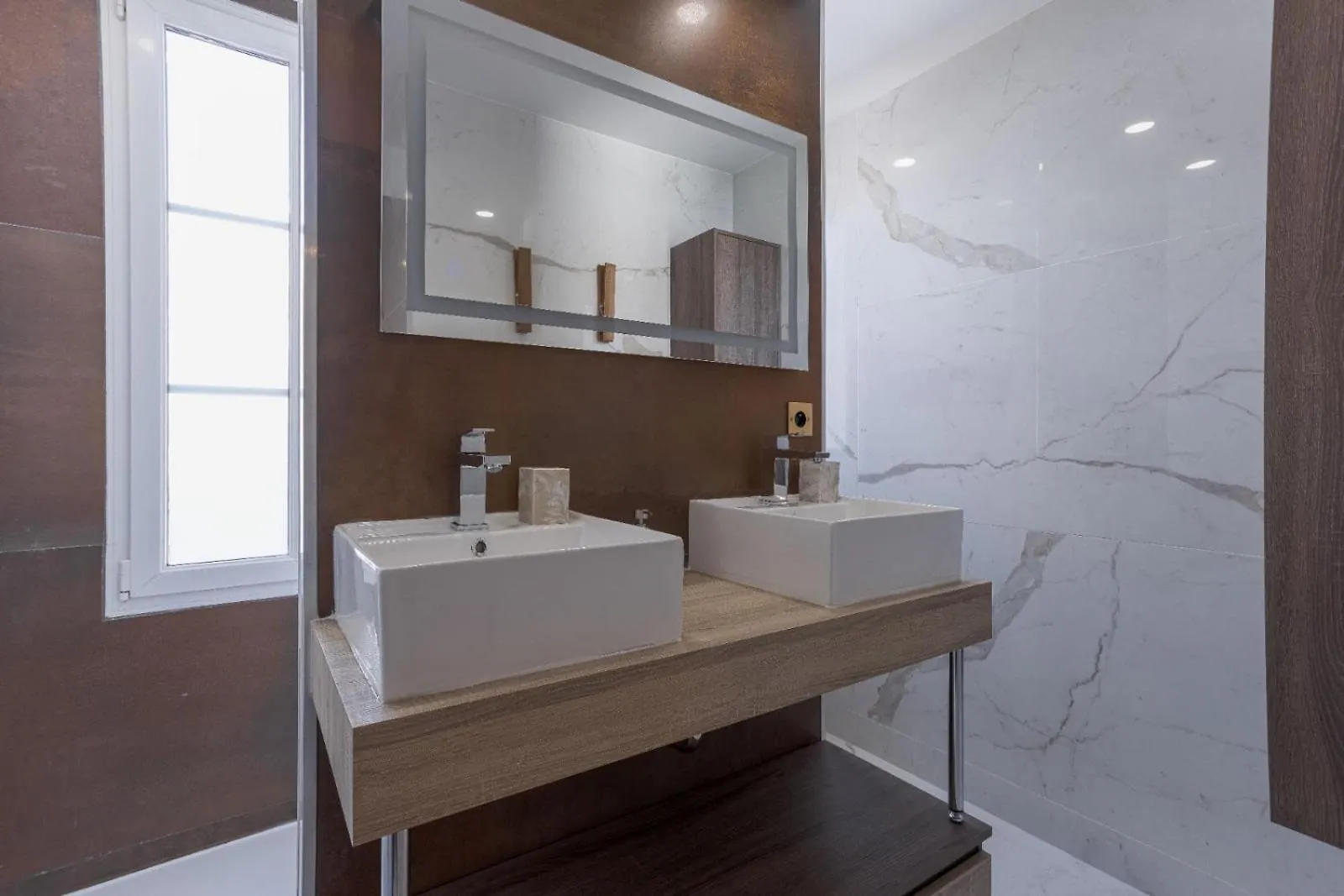 L'Olivier - 1 Chambre, Clim, Palais & Plage, Fraichement Renove Cannes Apartment