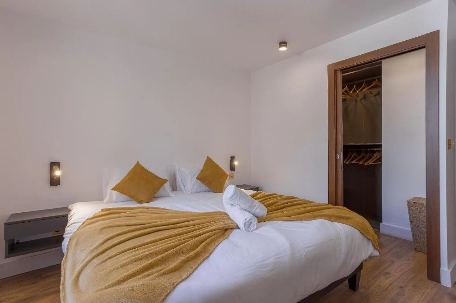 L'Olivier - 1 Chambre, Clim, Palais & Plage, Fraichement Renove Cannes Apartment
