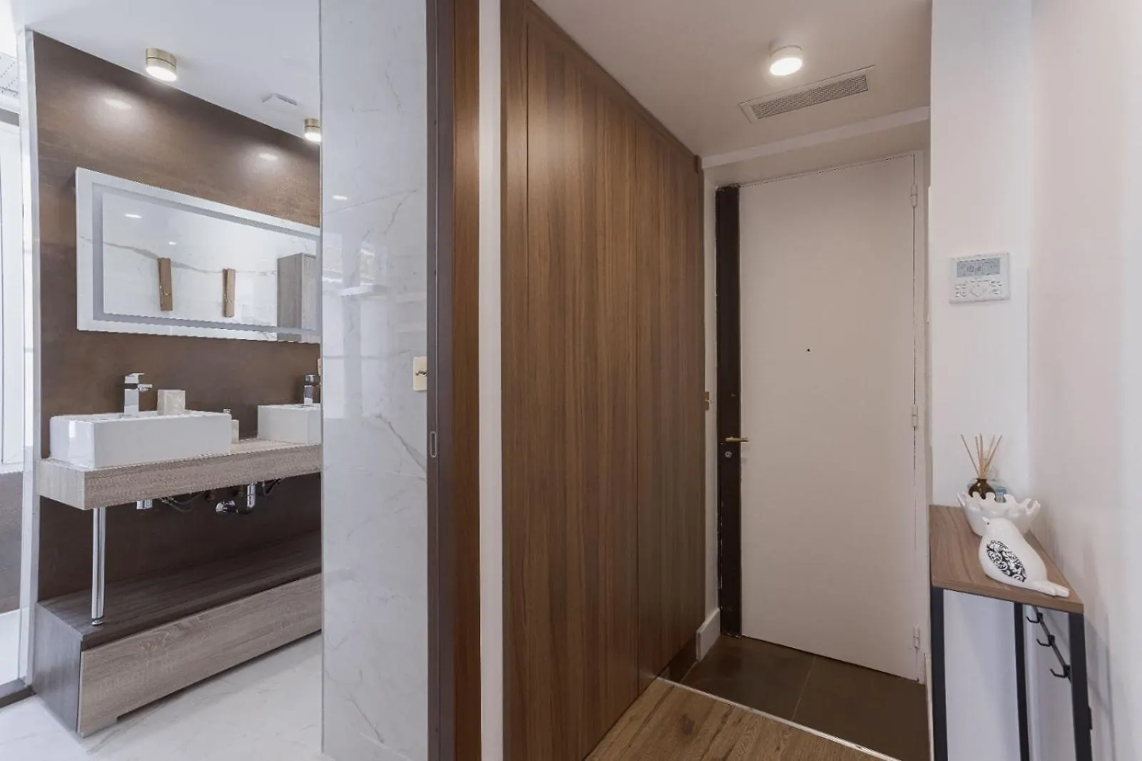 Apartment L'Olivier - 1 Chambre, Clim, Palais & Plage, Fraichement Renove Cannes